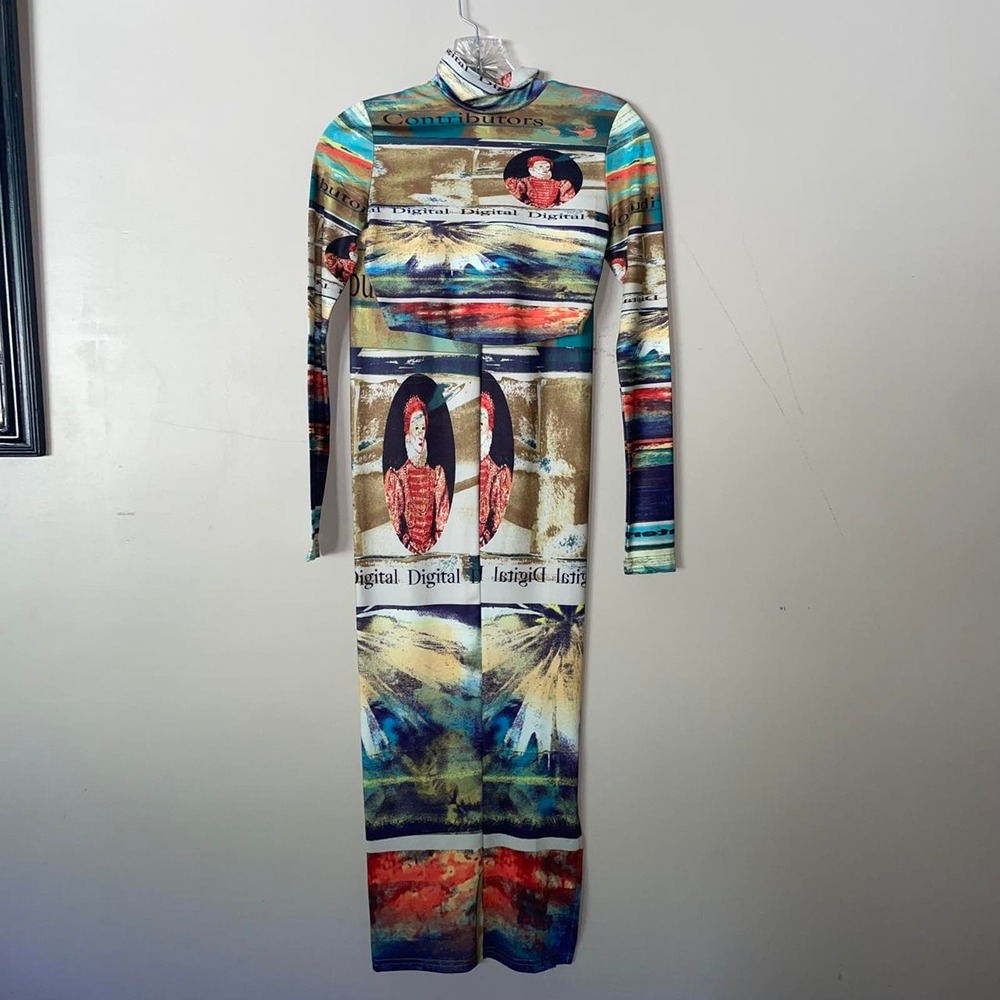 Printed matching set comes